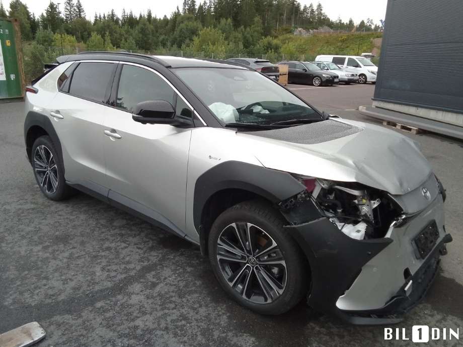 Toyota bZ4X 2022-->> , Motorkode: , Girkassekode: 