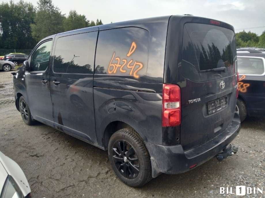 Toyota Proace 2016-->> (Type II) , Motorkode: , Girkassekode: