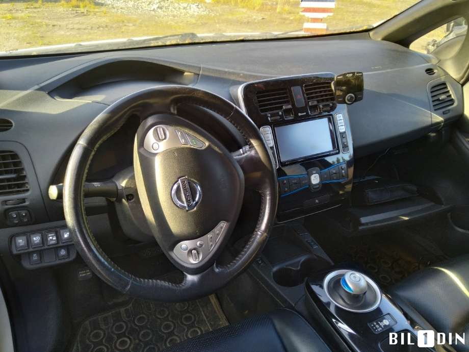 Nissan Leaf 2011-2017 (Type I) , Motorkode: EM57, Girkassekode: 