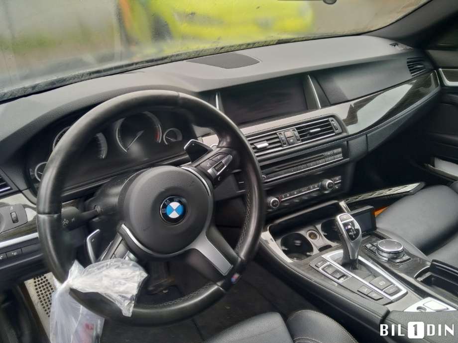 BMW 5-Serie 2010-2017 (F10/F11) (F10/F11), Motorkode: N57-D30C, Girkassekode: 
