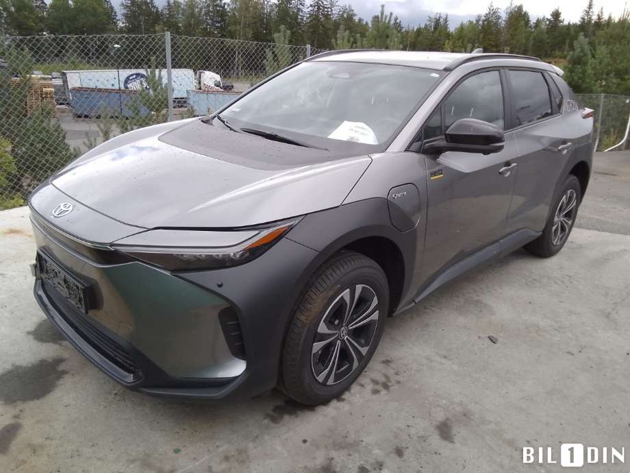 Toyota bZ4X 2022-->> , Motorkode: , Girkassekode:
