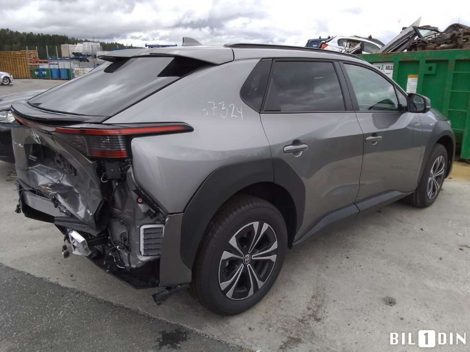 Toyota bZ4X 2022-->> , Motorkode: , Girkassekode: