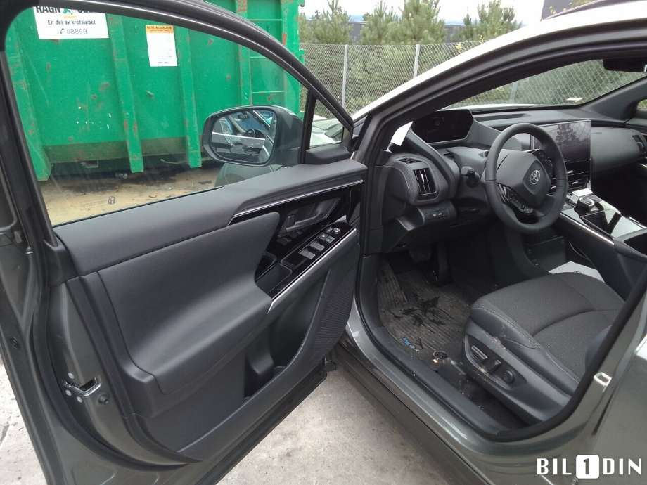 Toyota bZ4X 2022-->> , Motorkode: , Girkassekode: