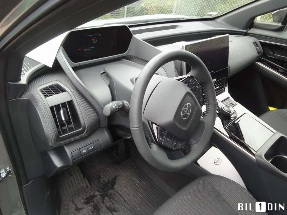 Toyota bZ4X 2022-->> , Motorkode: , Girkassekode:
