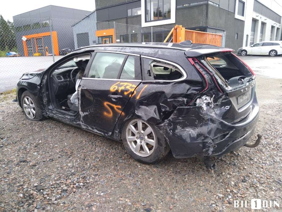 Volvo V60/V60 CC 2013-2018 (Type I, Fase 2) , Motorkode: D4162T, Girkassekode: