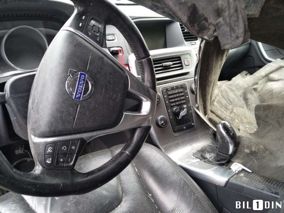 Volvo V60/V60 CC 2013-2018 (Type I, Fase 2) , Motorkode: D4162T, Girkassekode: