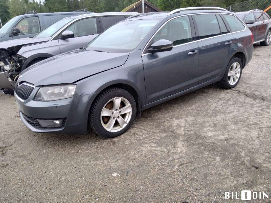 Škoda Octavia 2013-2016 (Type III, Fase 1) , Motorkode: CRMB, Girkassekode: 