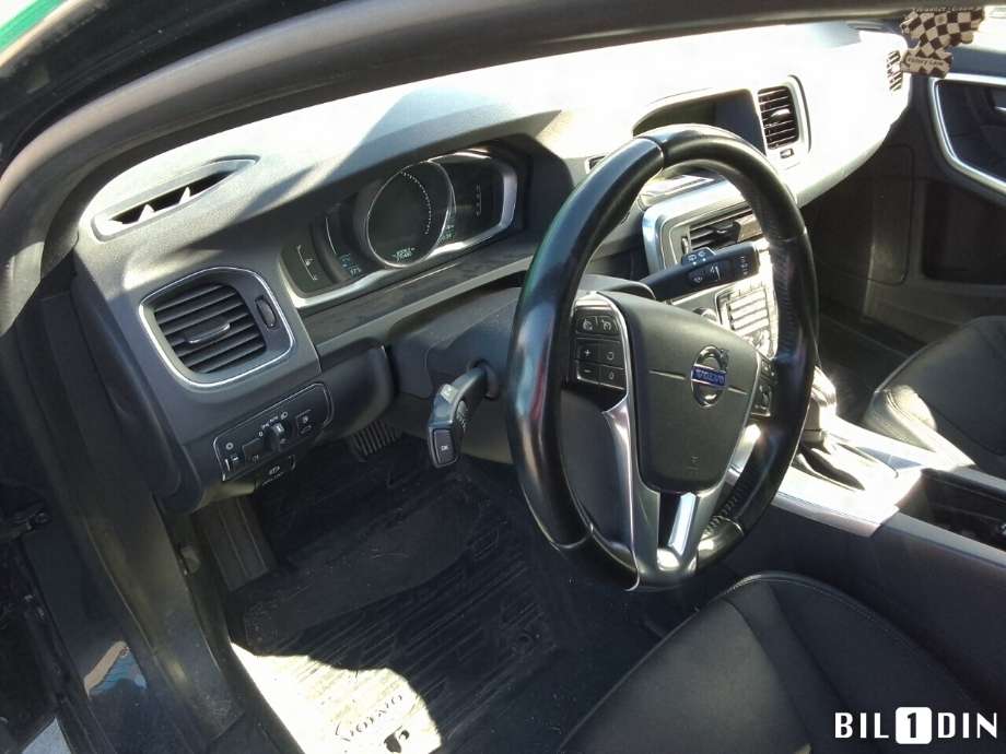 Volvo V60/V60 CC 2013-2018 (Type I, Fase 2) , Motorkode: D4162T, Girkassekode: 