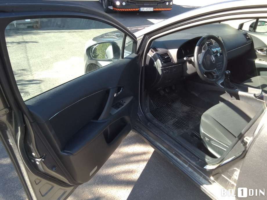 Toyota Avensis 2009-2015 (Type III, Fase 1) , Motorkode: 1AD-FTV, Girkassekode:
