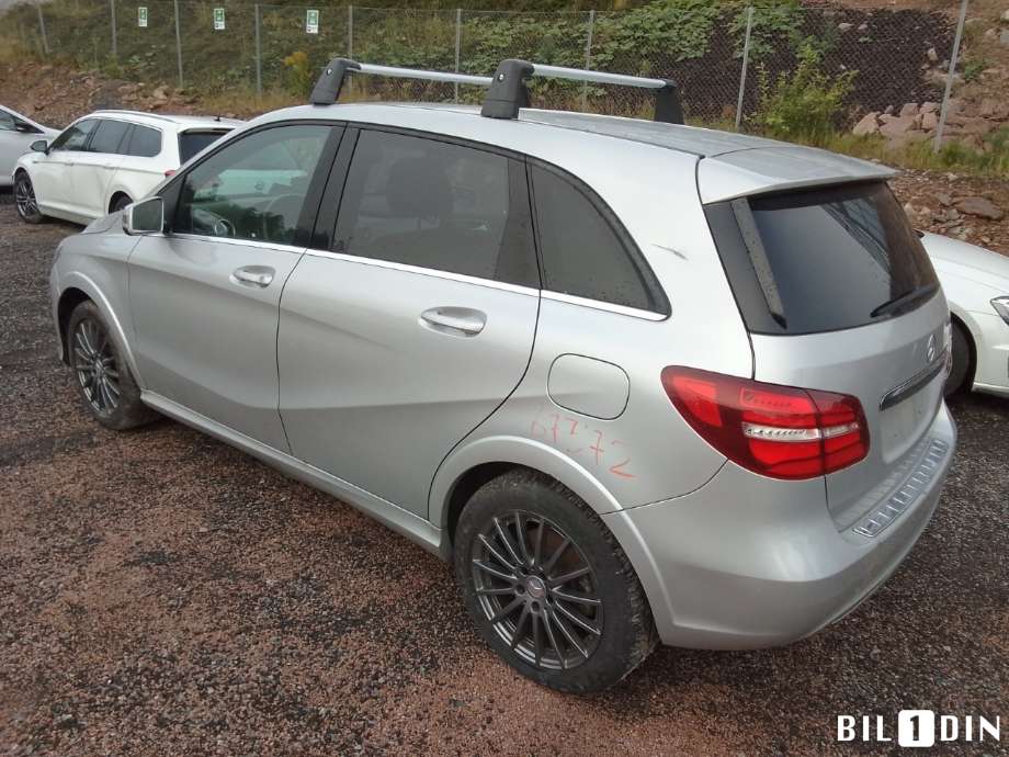 Mercedes B-Klasse 2011-2018 (W246) (W246), Motorkode: EM780.990, Girkassekode: 