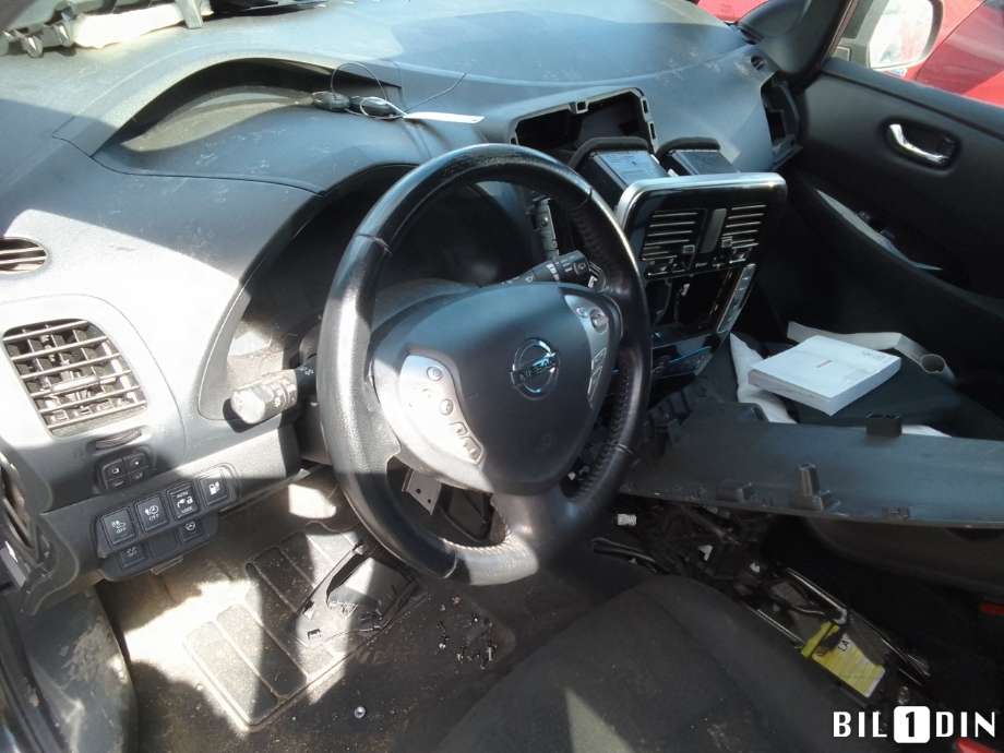 Nissan Leaf 2011-2017 (Type I) , Motorkode: EM57, Girkassekode: 