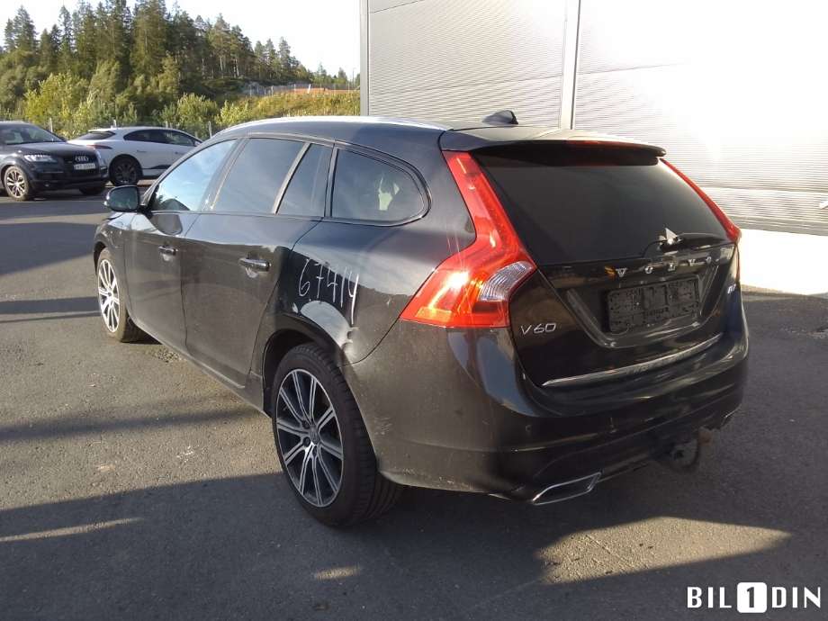 Volvo V60/V60 CC 2013-2018 (Type I, Fase 2) , Motorkode: D97PHEV, Girkassekode: 
