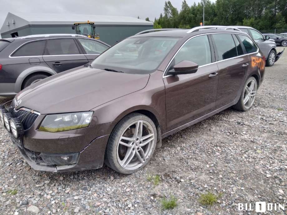 Škoda Octavia 2013-2016 (Type III, Fase 1) , Motorkode: CJSB, Girkassekode: 