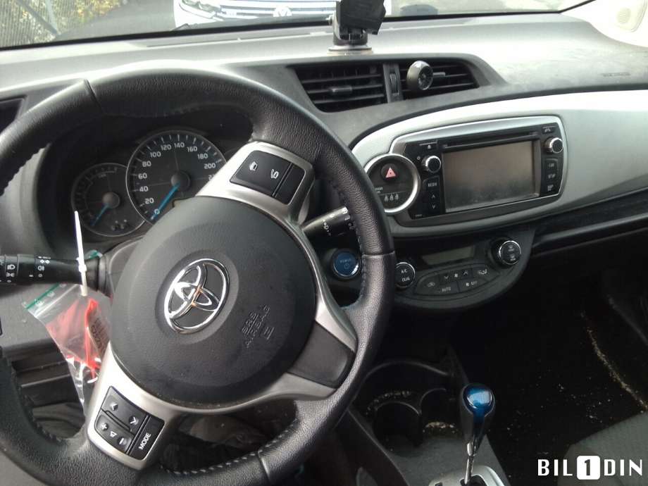 Toyota Yaris 2012-2014 (Type III, Fase 1) , Motorkode: 1NZ-FXE, Girkassekode: 