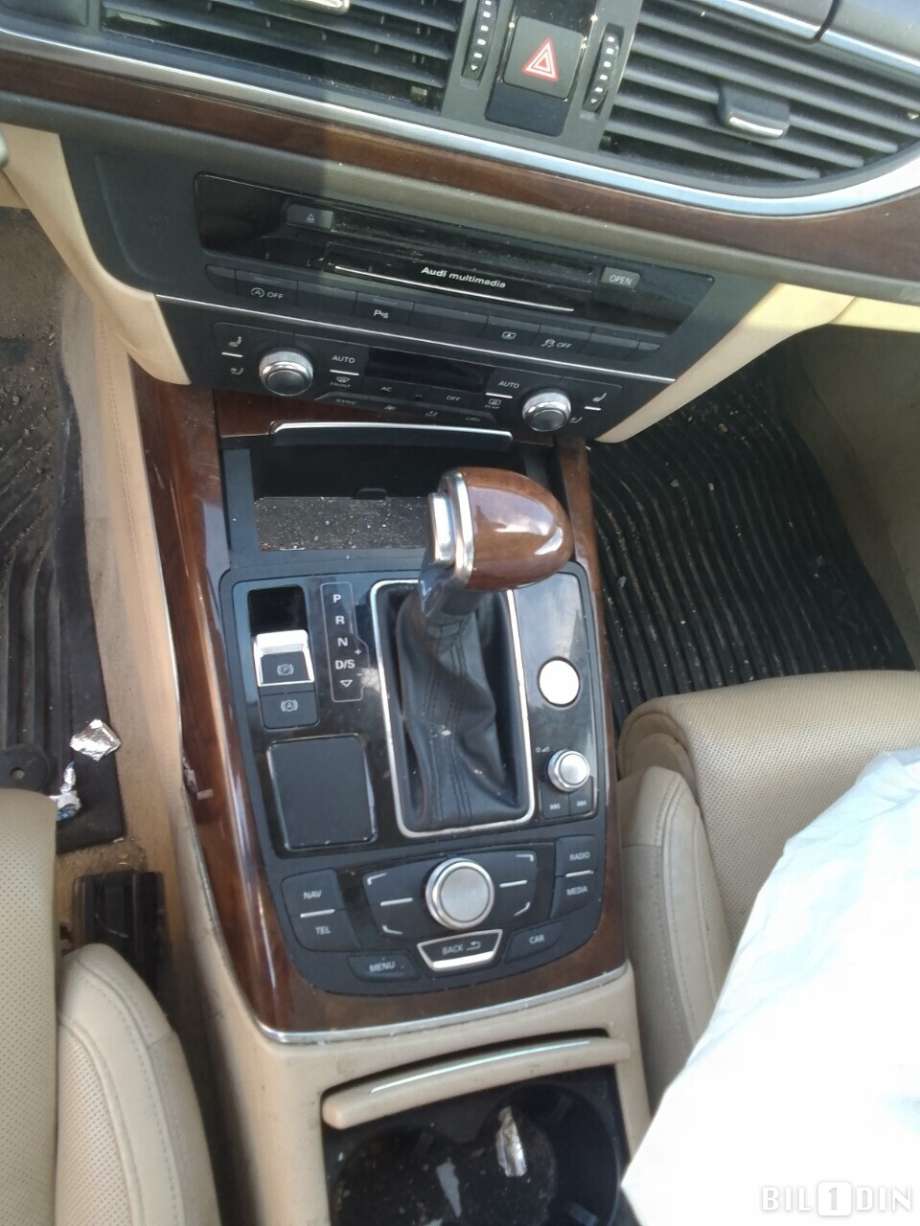 Audi A6 2011-2014 (Type IV, Fase 1) (C7) (C7), Motorkode: CHVA, Girkassekode: 