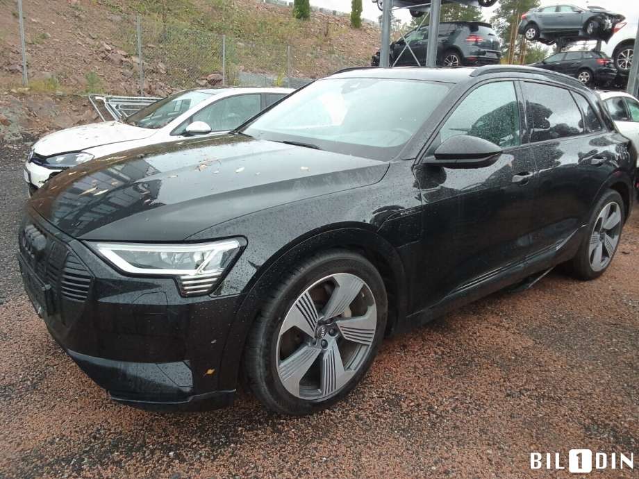 Audi e-tron 2018-->> , Motorkode: BM1J, Girkassekode: