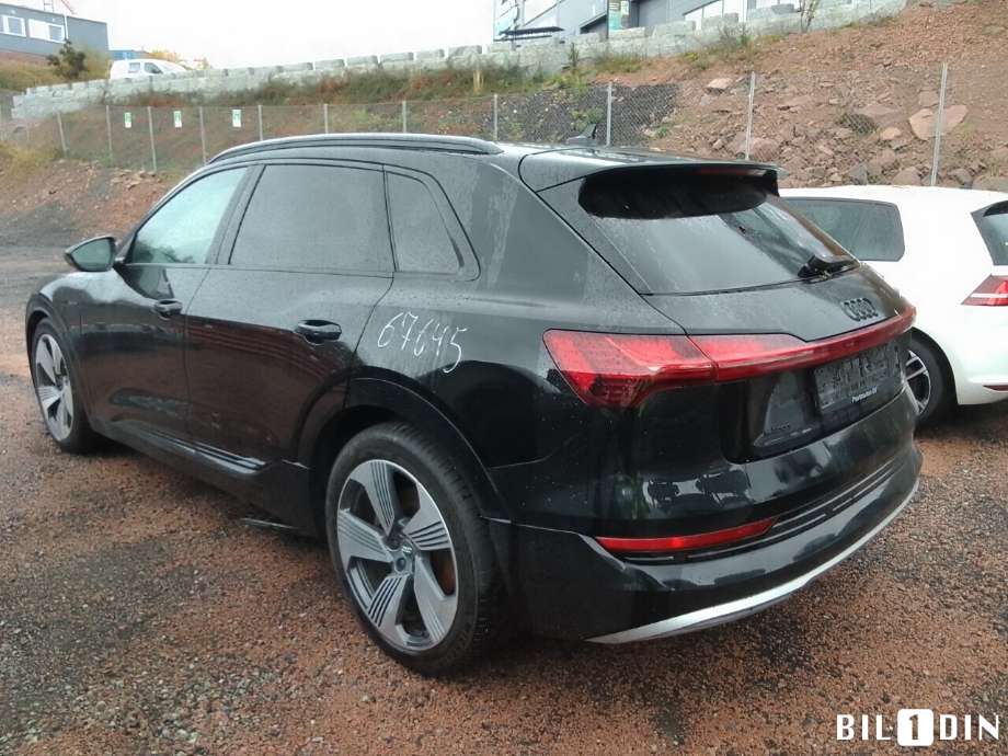 Audi e-tron 2018-->> , Motorkode: BM1J, Girkassekode: