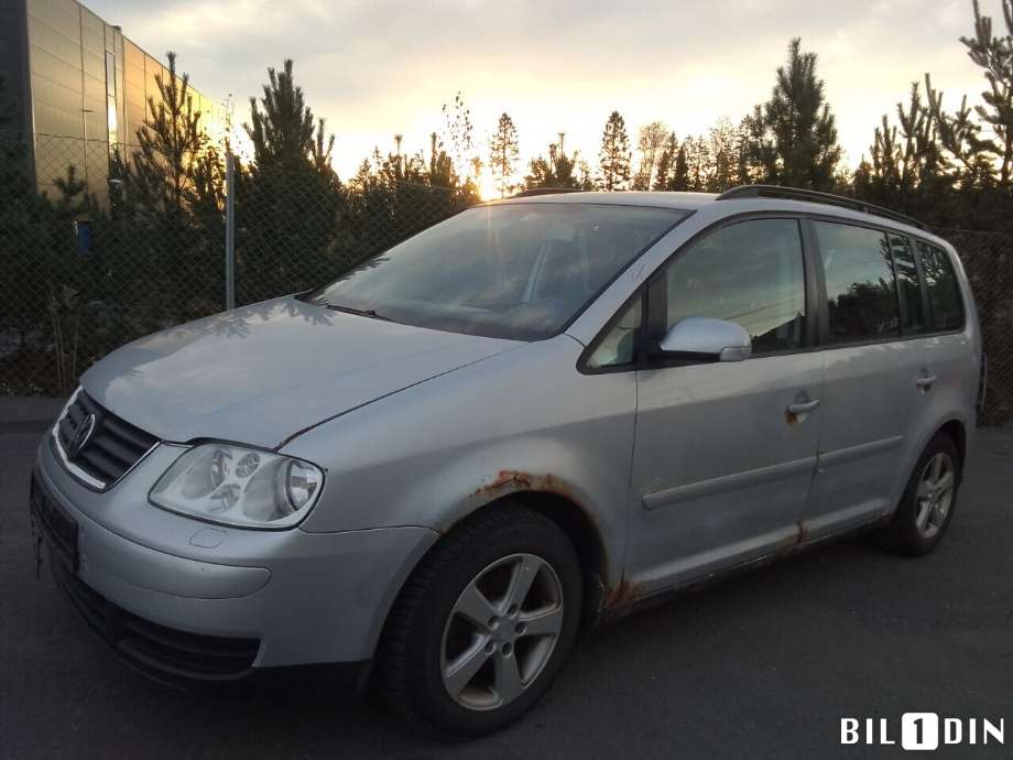 VW Touran 2003-2006 (Type I, Fase 1) , Motorkode: BLS, Girkassekode: 