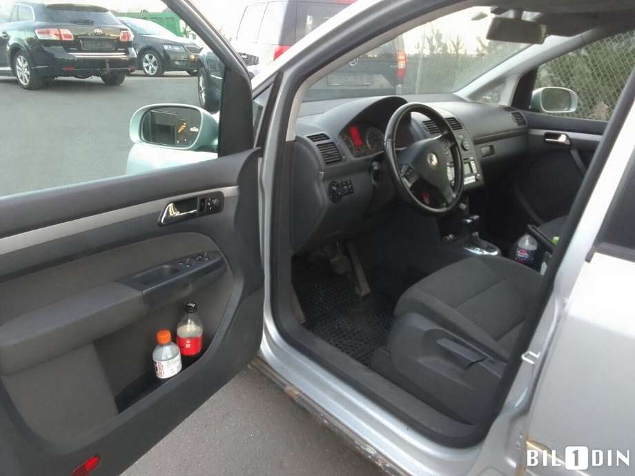 VW Touran 2003-2006 (Type I, Fase 1) , Motorkode: BLS, Girkassekode: 