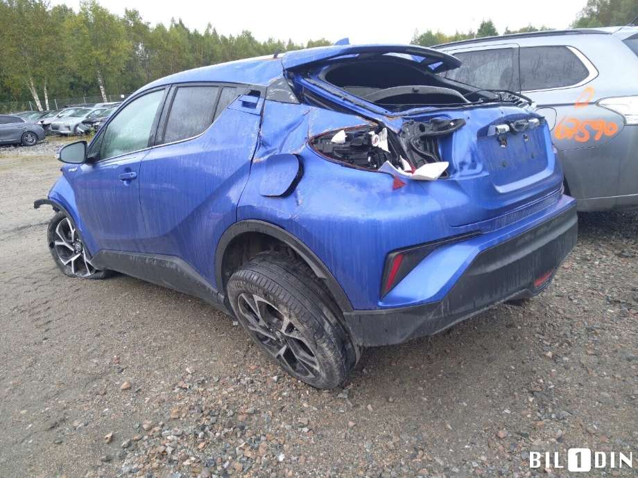 Toyota C-HR 2016-->> , Motorkode: 2ZR-FXE, Girkassekode: 