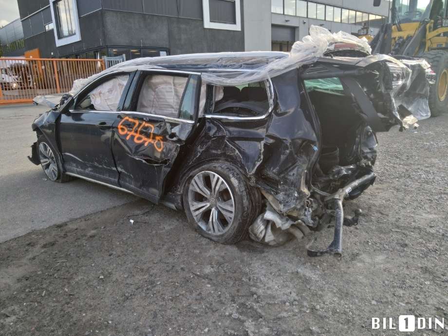 VW Passat 2019-->> (Fase 2) (B8) (B8), Motorkode: DTUA, Girkassekode: 