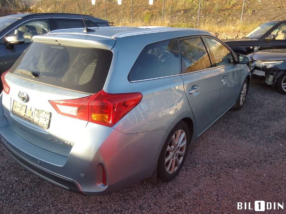 Toyota Auris 2013-2015 (Type II, Fase 1) , Motorkode: 2ZR-FXE, Girkassekode: 