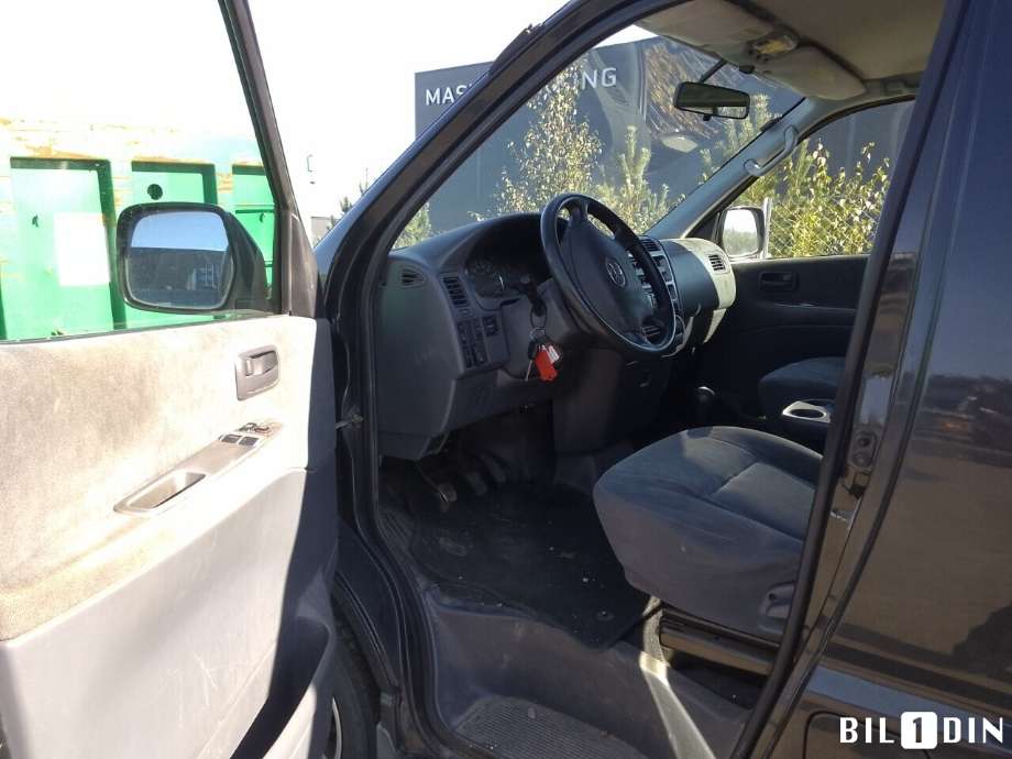 Toyota Hiace 2007-2012 (Fase 3) , Motorkode: 2KD-FTV, Girkassekode: 