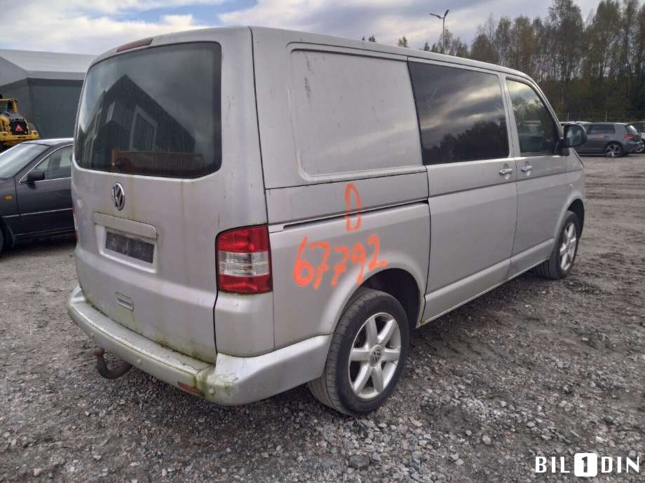VW Transporter / Caravelle 2009-2015 (Fase 2) (T5) (T5), Motorkode: CFCA, Girkassekode: 