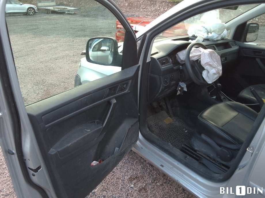 VW Caddy 2015-2020 (Type III, Fase 3) , Motorkode: DFSD, Girkassekode: