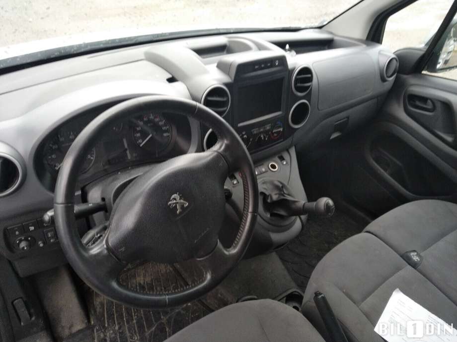 Peugeot Partner 2015-2019 (Type II, Fase 2) , Motorkode: BHY, Girkassekode: 