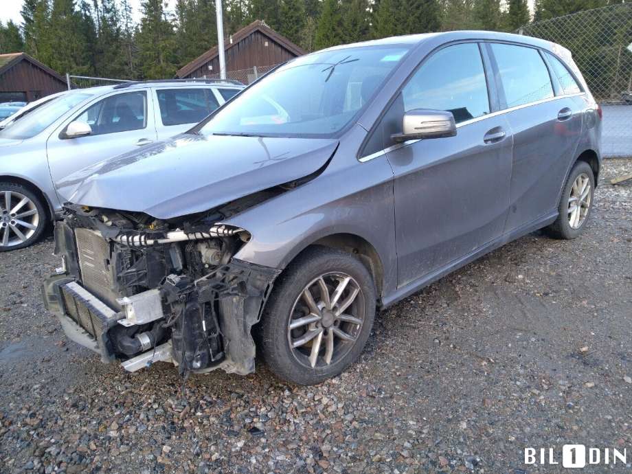 Mercedes B-Klasse 2011-2018 (W246) (W246), Motorkode: M270.920, Girkassekode: 