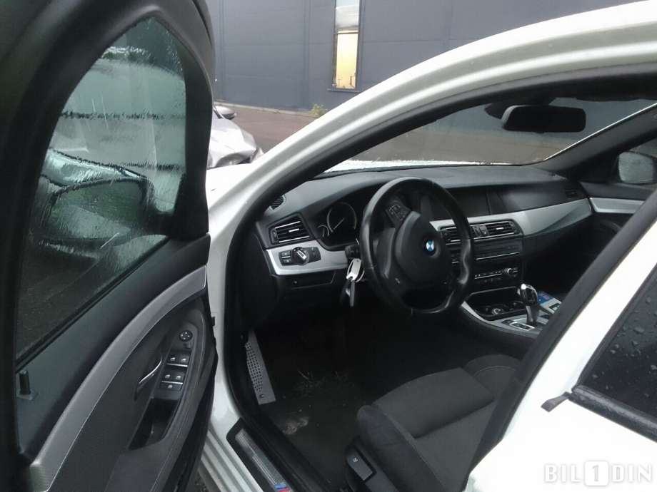 BMW 5-Serie 2010-2017 (F10/F11) (F10/F11), Motorkode: N47-D20C, Girkassekode: 
