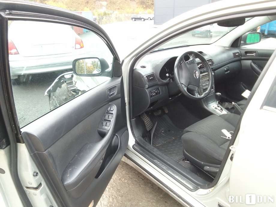 Toyota Avensis 2003-2008 (Type II) , Motorkode: 1ZZ-FE, Girkassekode: 
