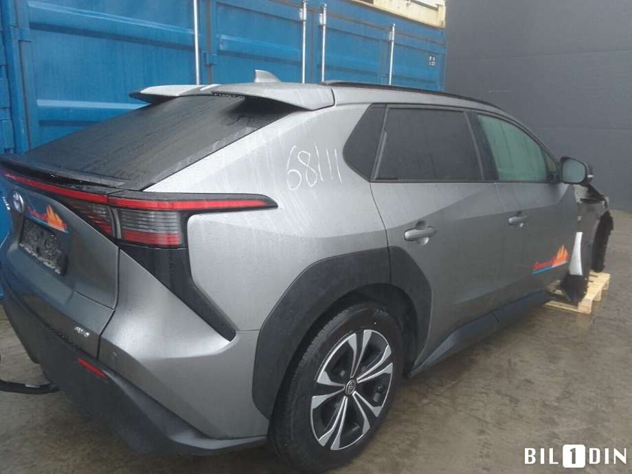 Toyota bZ4X 2022-->> , Motorkode: , Girkassekode: 