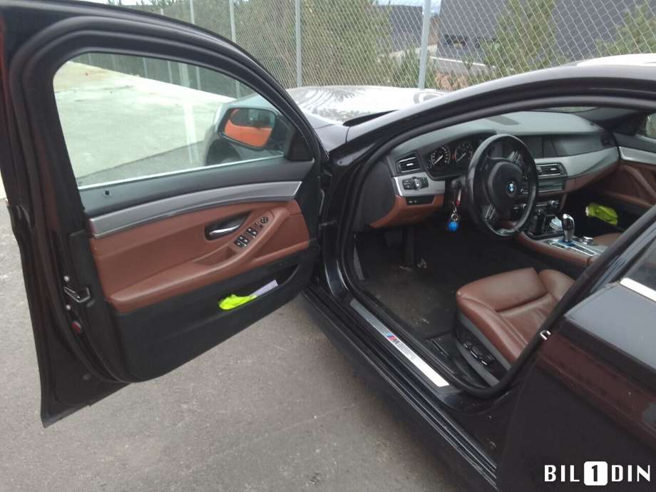 BMW 5-Serie 2010-2017 (F10/F11) (F10/F11), Motorkode: N57-D30A, Girkassekode: 