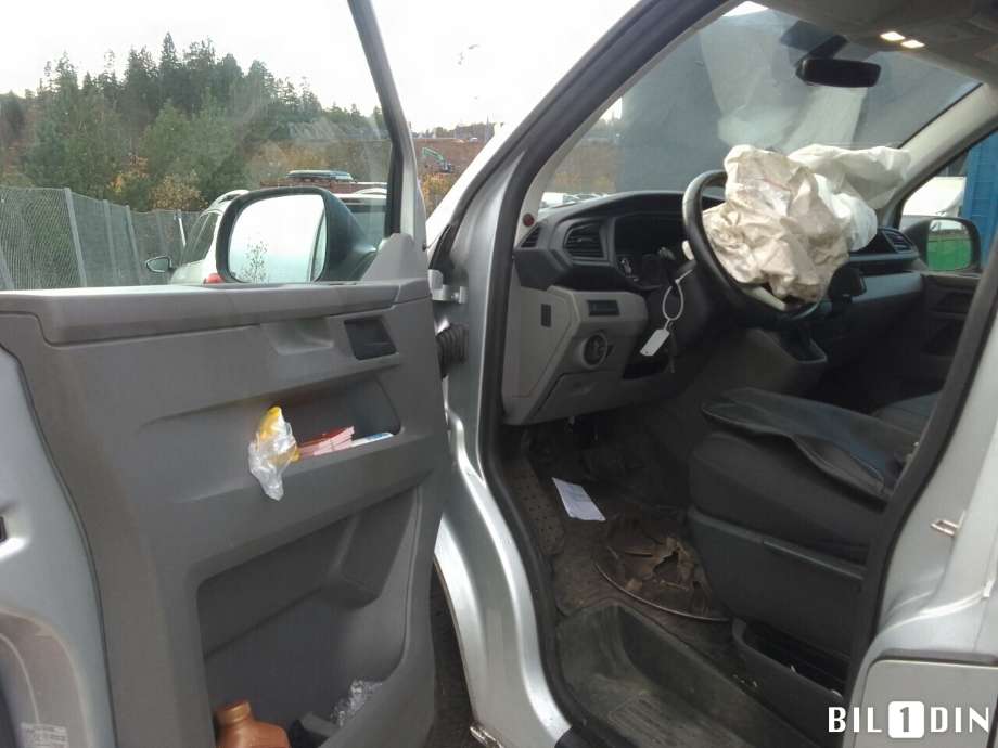 VW Transporter / Caravelle 2019-->> (T6.1) (T6.1), Motorkode: DNAA, Girkassekode: 