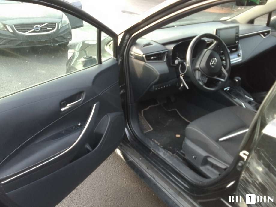 Toyota Corolla 2019-->> , Motorkode: 2ZR-FXE, Girkassekode: 
