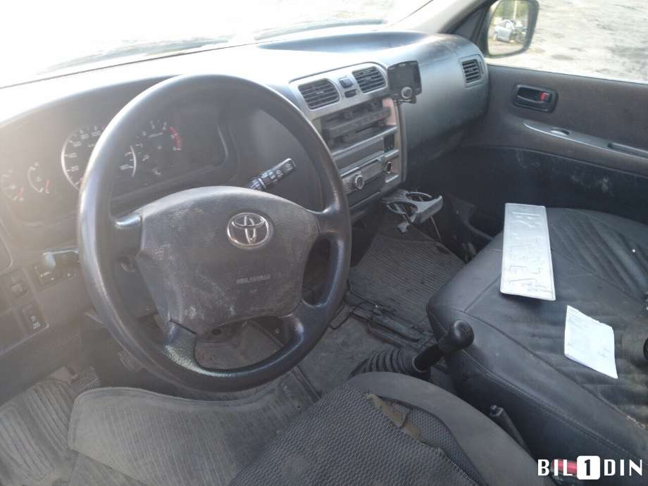 Toyota Hiace 2007-2012 (Fase 3) , Motorkode: 2KD-FTV, Girkassekode: 