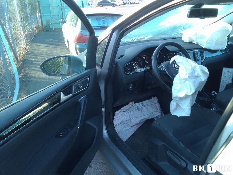 VW Golf Sportsvan 2014-2018 , Motorkode: CYVB, Girkassekode: 