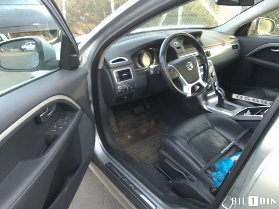 Volvo V70 2014-2016 (Type III, Fase 2) , Motorkode: D5204T7, Girkassekode: