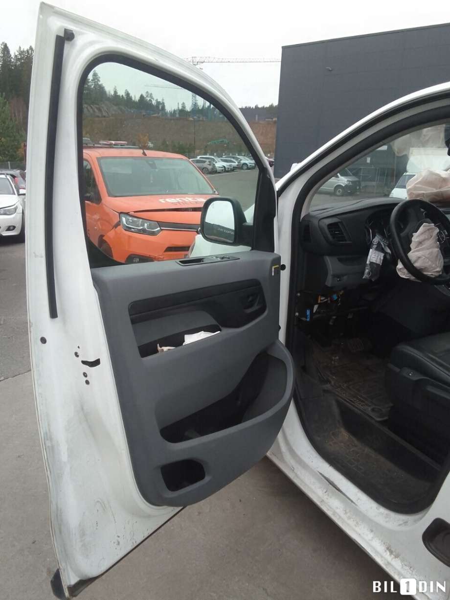 Toyota Proace 2016-->> (Type II) , Motorkode: ZKX, Girkassekode: 