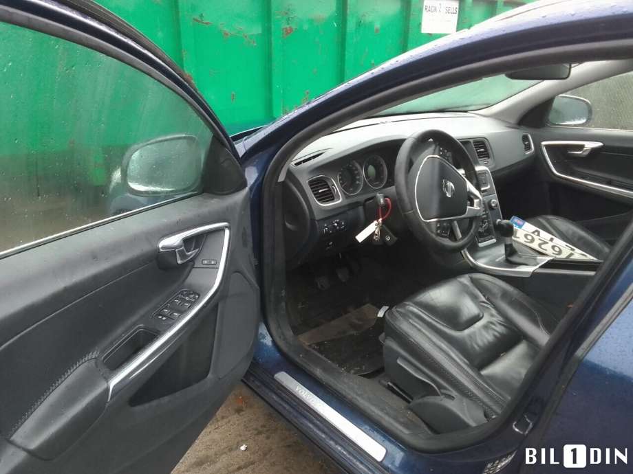 Volvo V60 2010-2013 (Type I, Fase 1) , Motorkode: D4162T, Girkassekode: