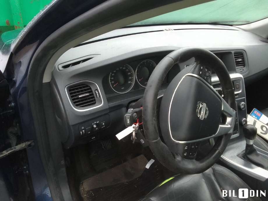 Volvo V60 2010-2013 (Type I, Fase 1) , Motorkode: D4162T, Girkassekode: