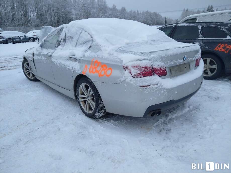 BMW 5-Serie 2010-2017 (F10/F11) (F10/F11), Motorkode: N47-D20C, Girkassekode: 
