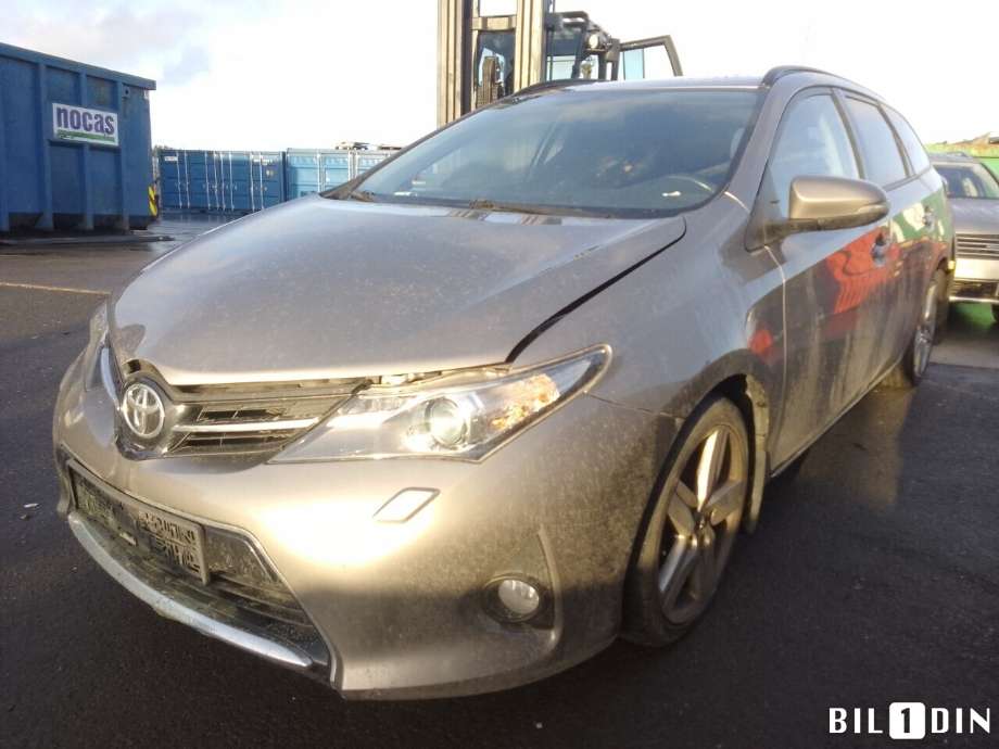 Toyota Auris 2013-2015 (Type II, Fase 1) , Motorkode: 1ND-TV, Girkassekode: 
