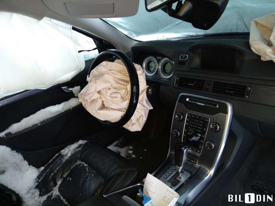 Volvo XC70 2008-2013 (Type II, Fase 1) , Motorkode: D5244T17, Girkassekode: 