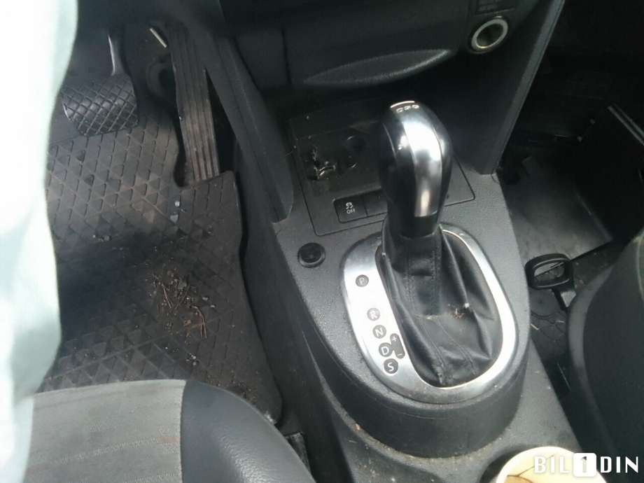 VW Caddy 2010-2015 (Type III, Fase 2) , Motorkode: CAYD, Girkassekode: 