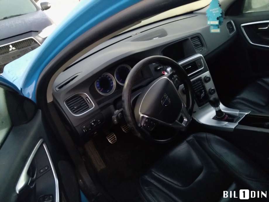 Volvo V60 2010-2013 (Type I, Fase 1) , Motorkode: D4162T, Girkassekode: