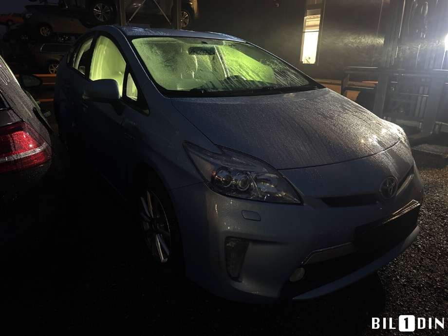 Toyota Prius +7 2012-2020 (Type III) (stasjonsvogn) (stasjonsvogn), Motorkode: 2ZR-FXE, Girkassekode: