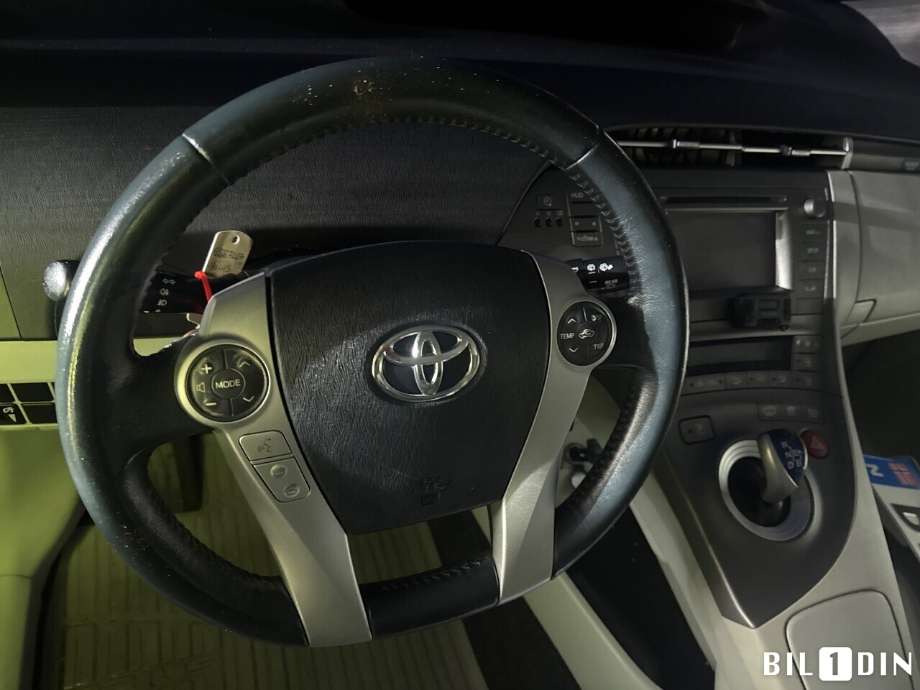 Toyota Prius +7 2012-2020 (Type III) (stasjonsvogn) (stasjonsvogn), Motorkode: 2ZR-FXE, Girkassekode: